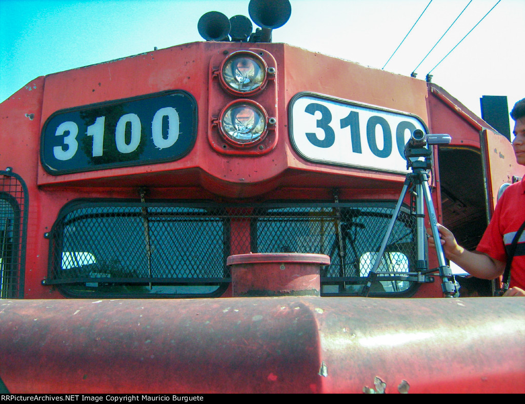 FXE SD40-2 Locomotive 